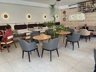 Mugshot Cafe interior